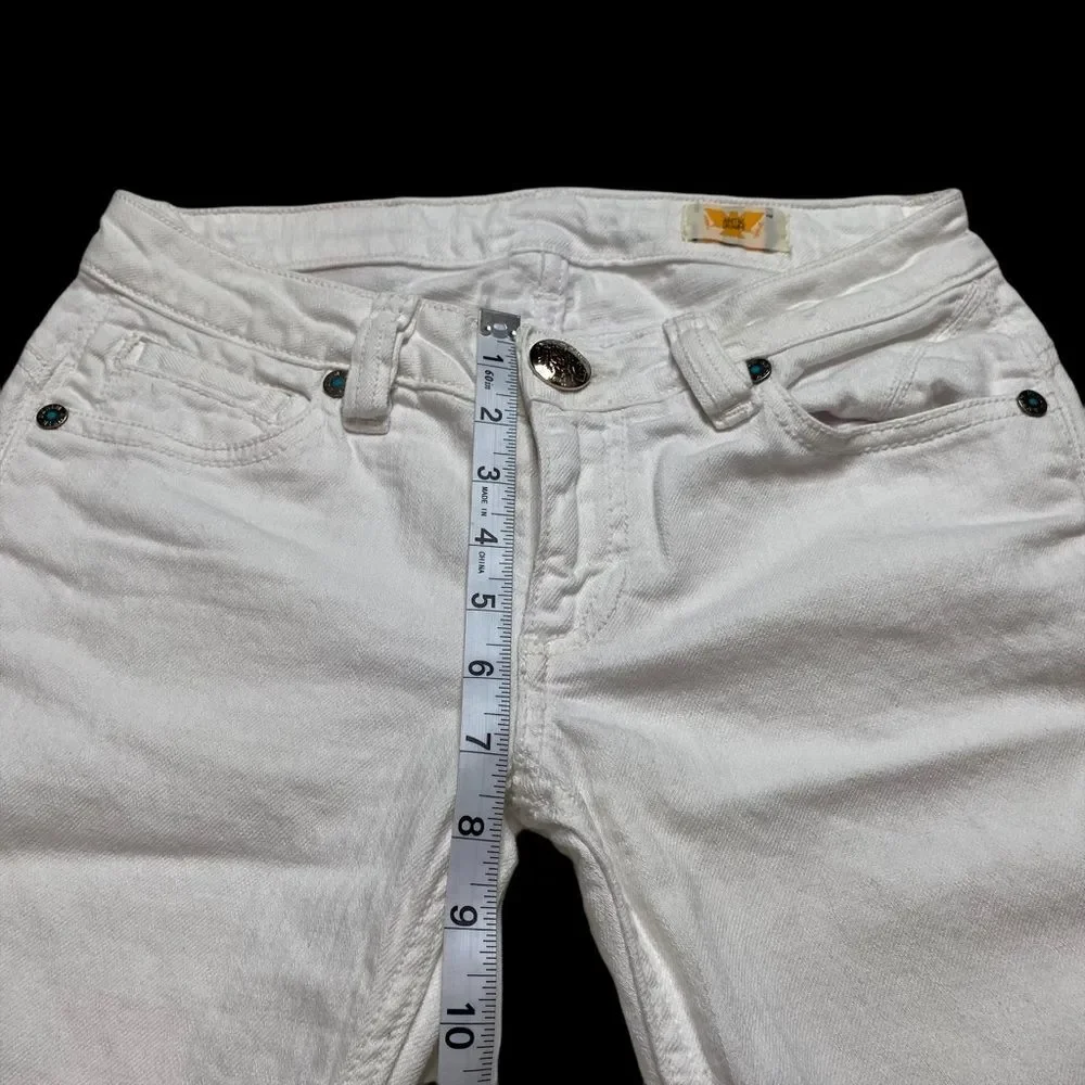Antik Denim White Denim Shorts Southwest Style Patch & Trim Sz 27